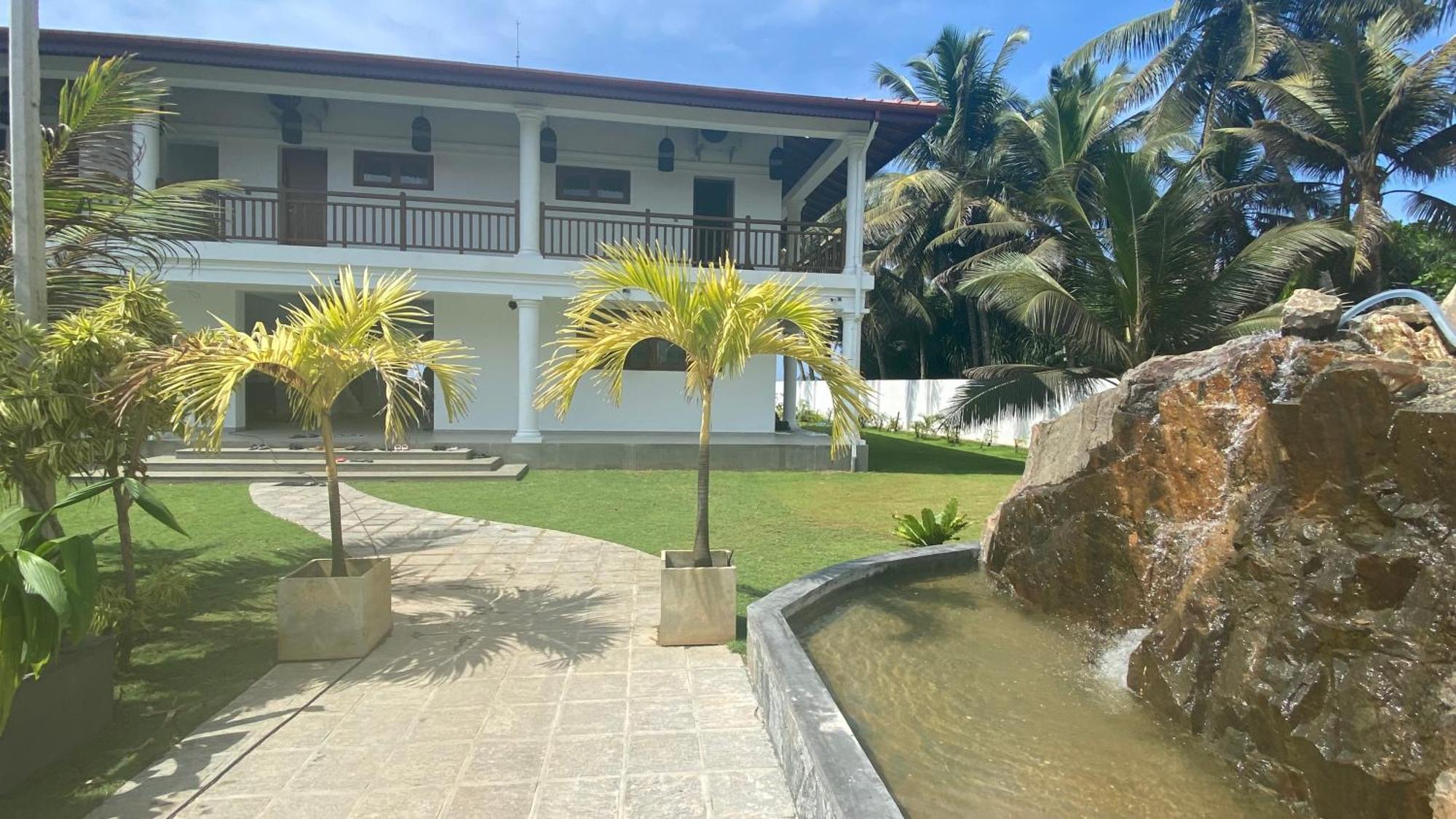 Sea Star Boutique Hotel Хіккадува Екстер'єр фото