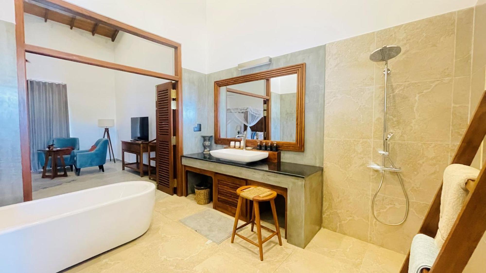 Sea Star Boutique Hotel Хіккадува Екстер'єр фото